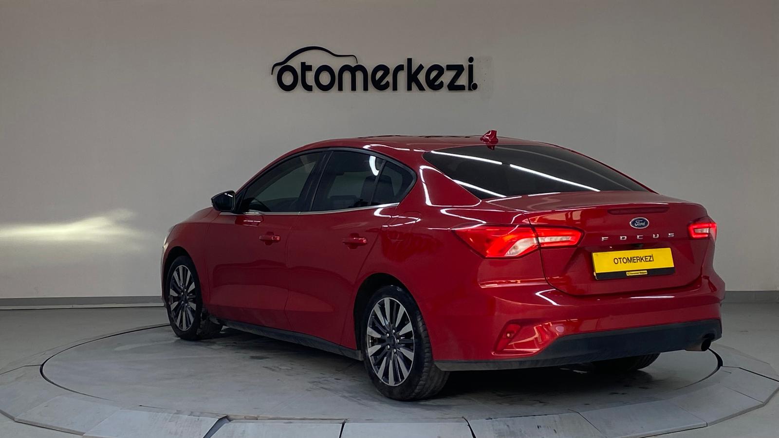FORD FOCUS 23